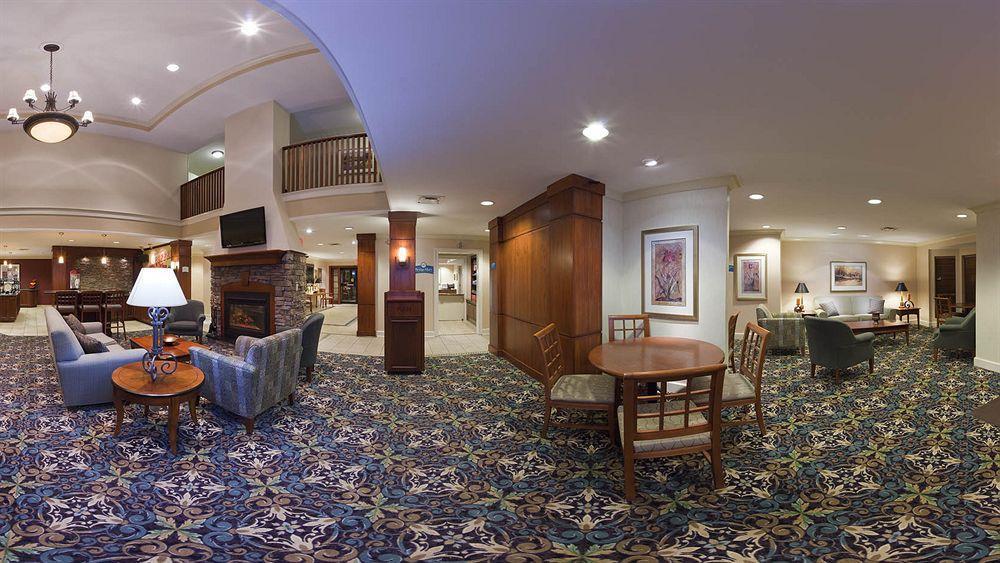 Staybridge Suites Louisville - East By Ihg Экстерьер фото