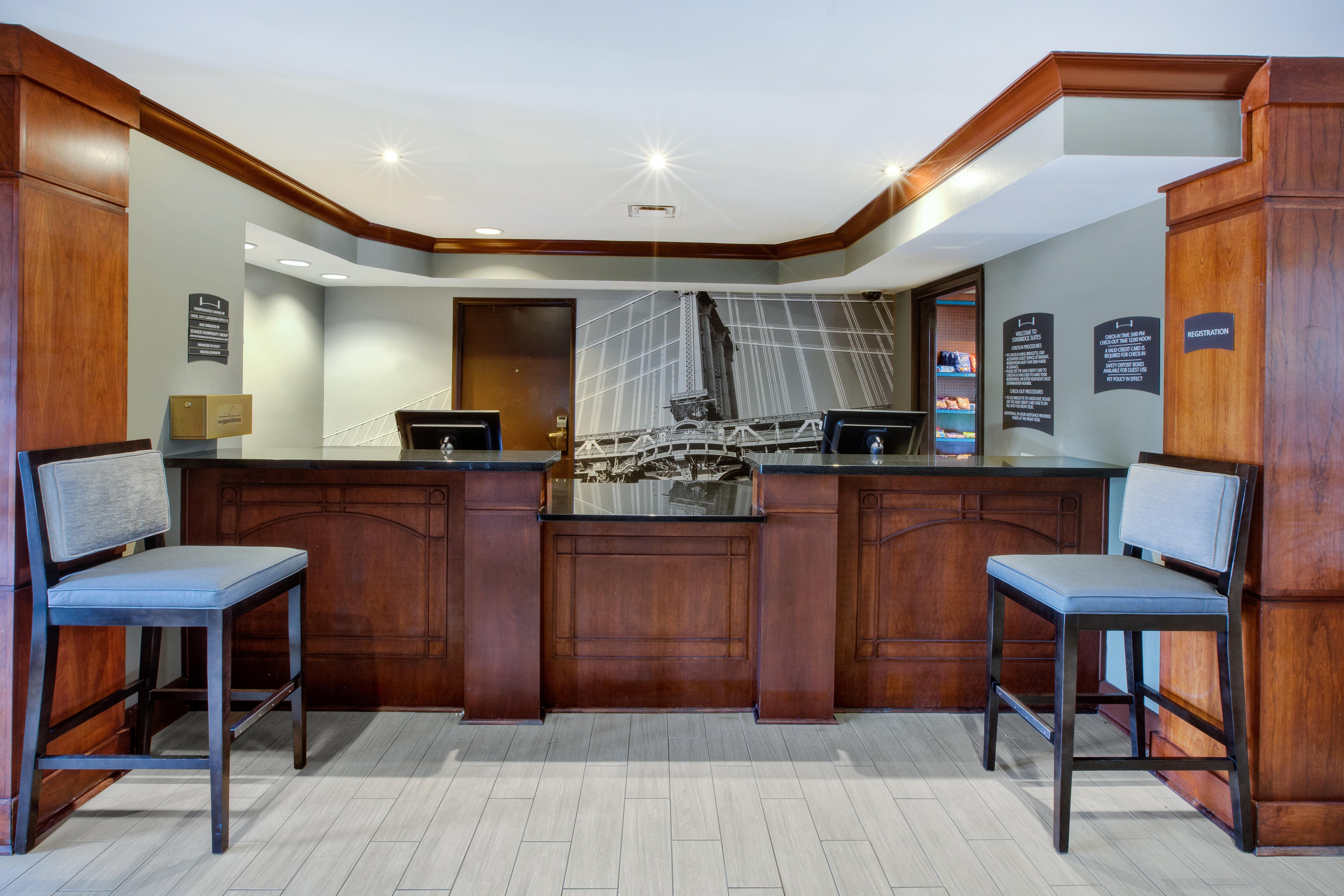 Staybridge Suites Louisville - East By Ihg Экстерьер фото
